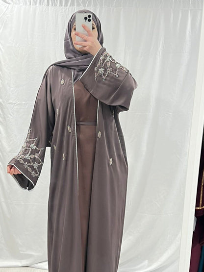 Dusty Mauve Embellished White Trim Abaya